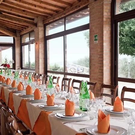 Agroturismo Podere Torricella Primo Piano *